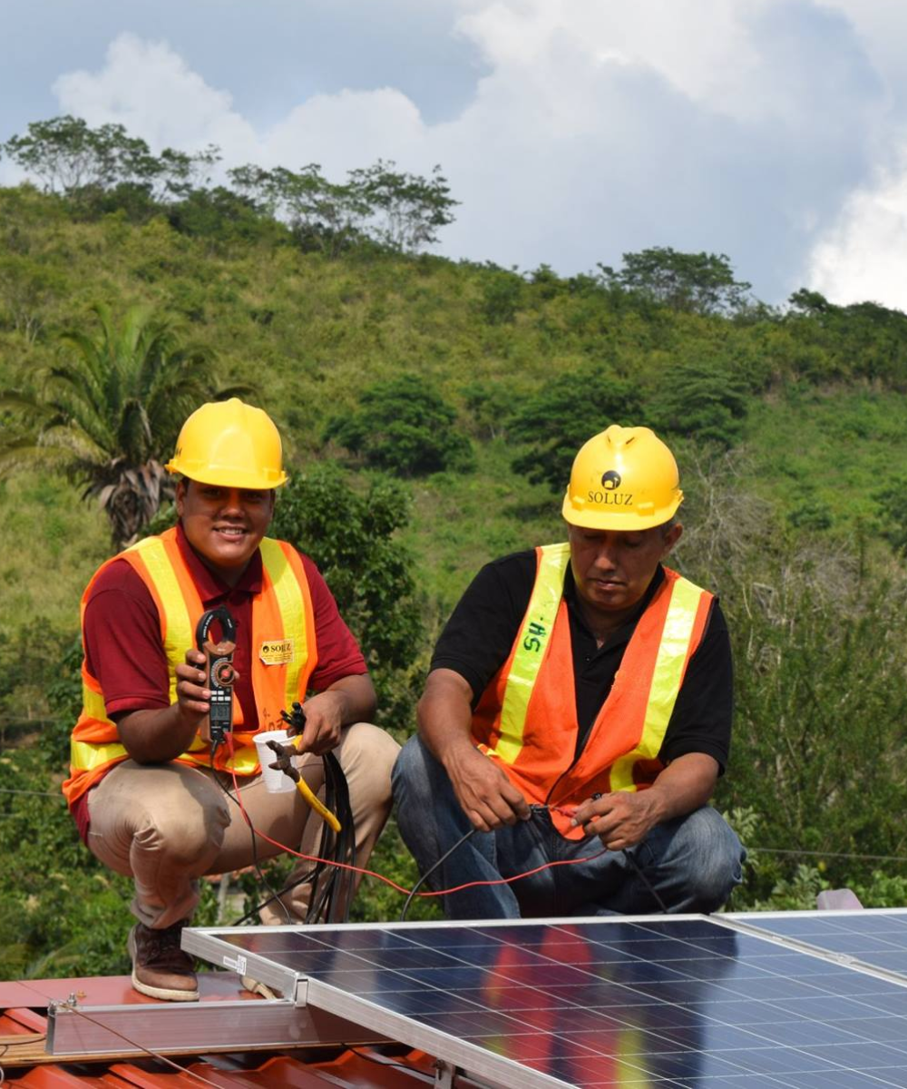 With a kiva loan, soluz honduras helped 1,600+ Hondurans impacted by COVID-19 and Hurricanes gain access to clean energy.