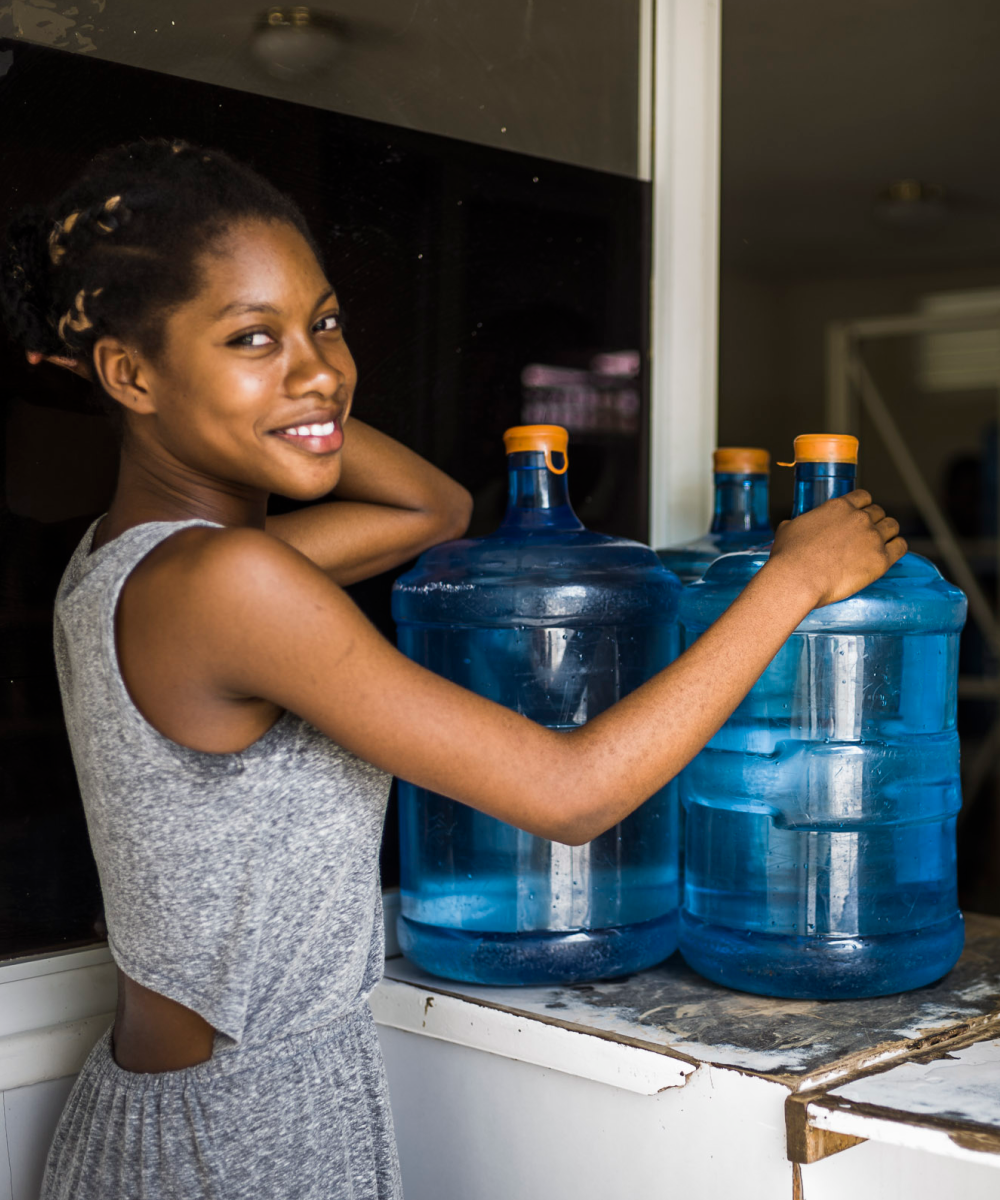with their kiva funding, dloHaiti provided clean, affordable water to underserved communities in haiti.