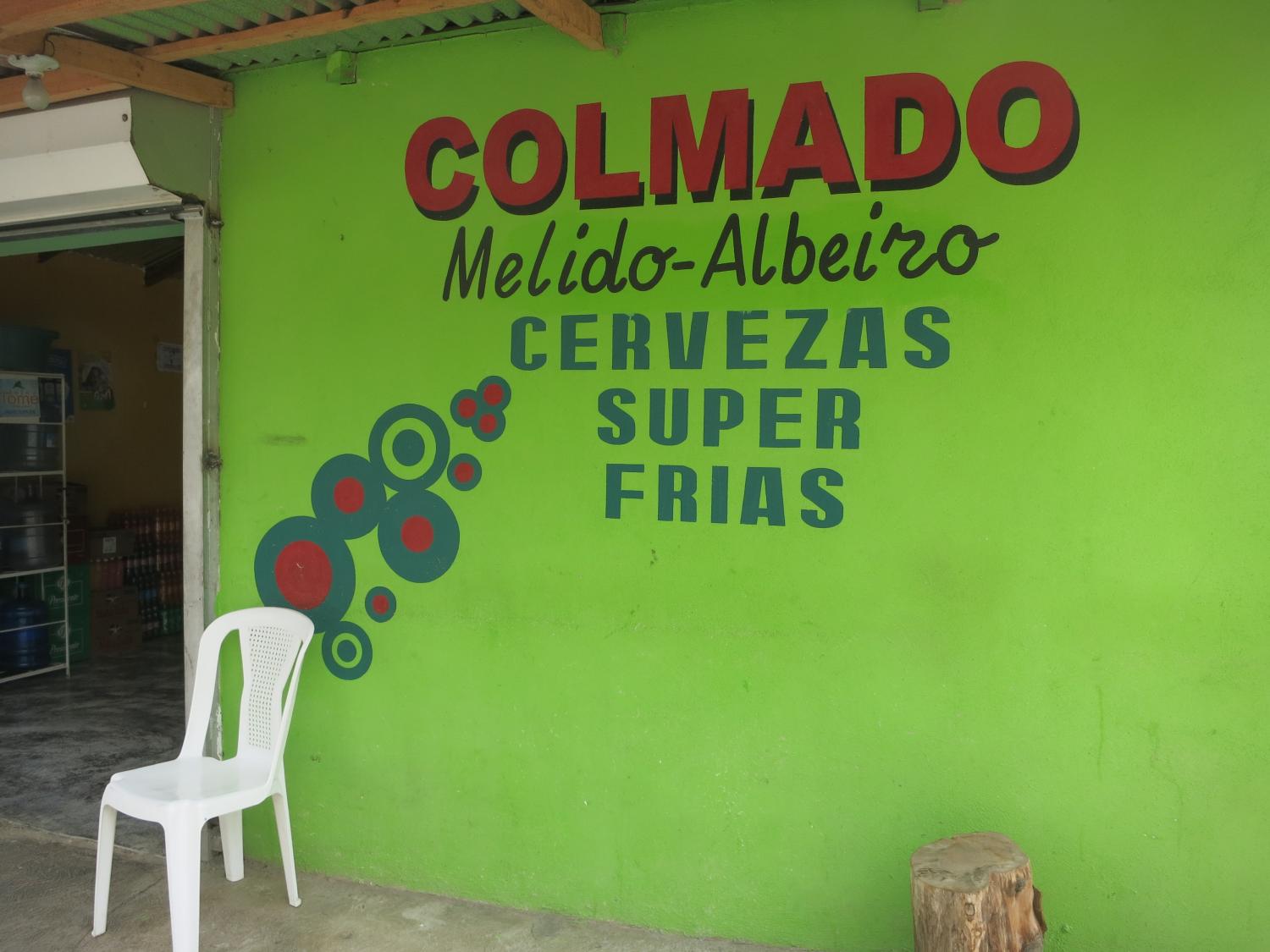Living in the Dominican Republic – Colmados, more than a convenience store.