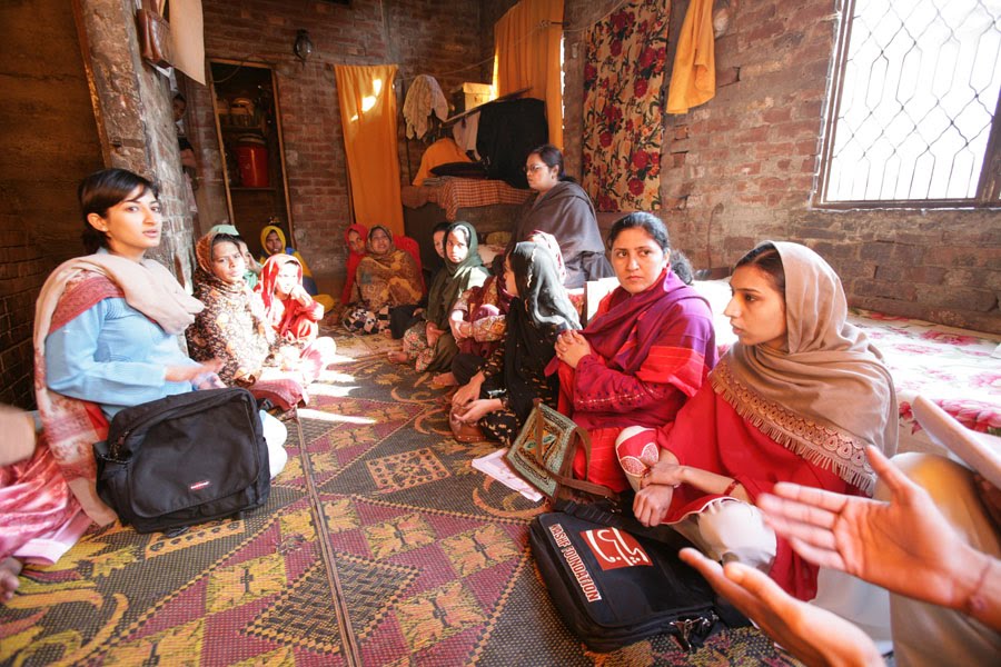 New Field Partner: Kashf pioneers products and services to alleviate poverty in Pakistan