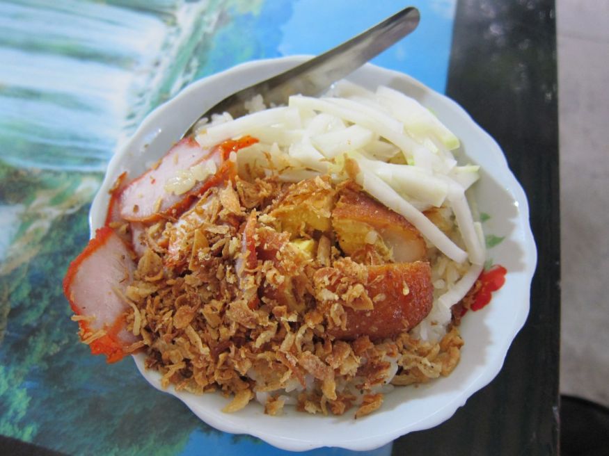 Vietnam? More like VietNOM: A Streetfood Photojournal