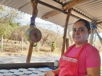 Photo of Ana Elizabeth