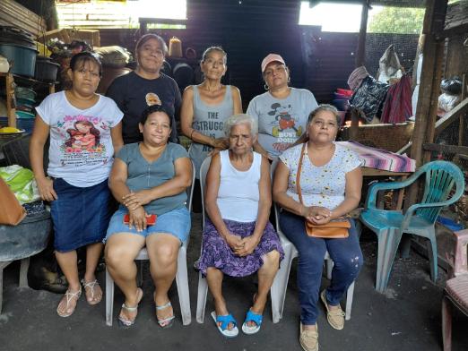Mujeres De Bendicion Tierra Verde Group
