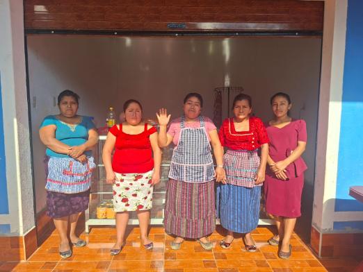 Perla De Oro 2 Group