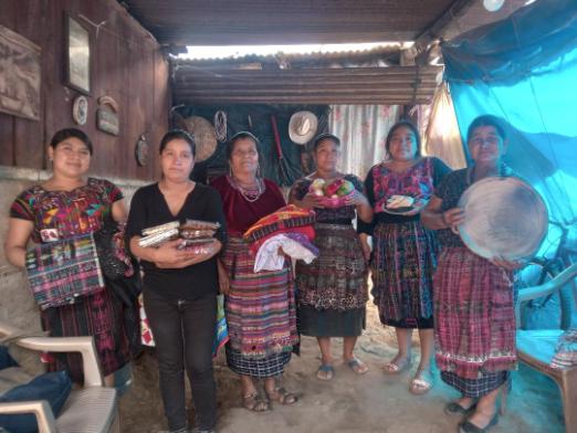 Los Claveles De San Raymundo Group