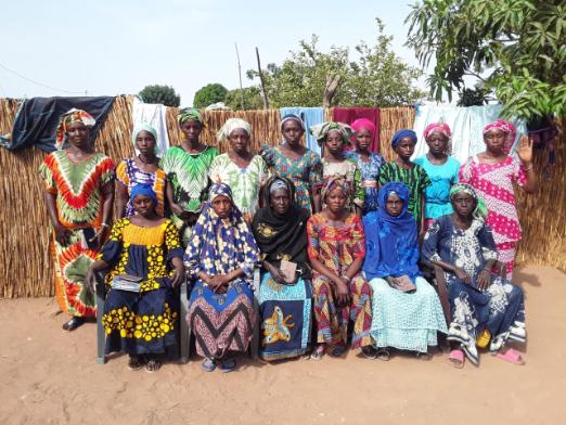 Book Dolle Loyenne Group