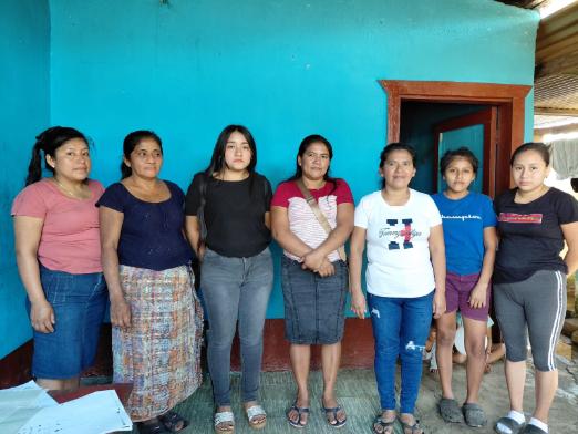 Mujeres De La Rosa Group