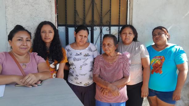 Mujeres Luchadoras Group