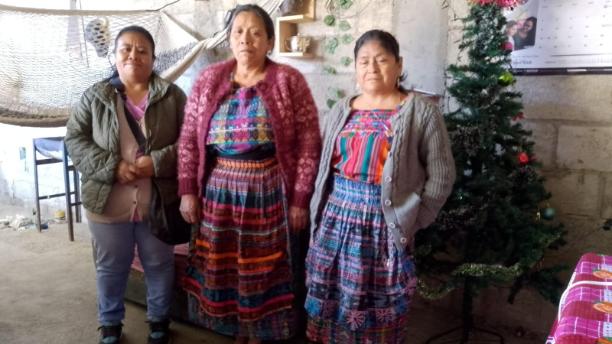 Mujeres De Victoria Group